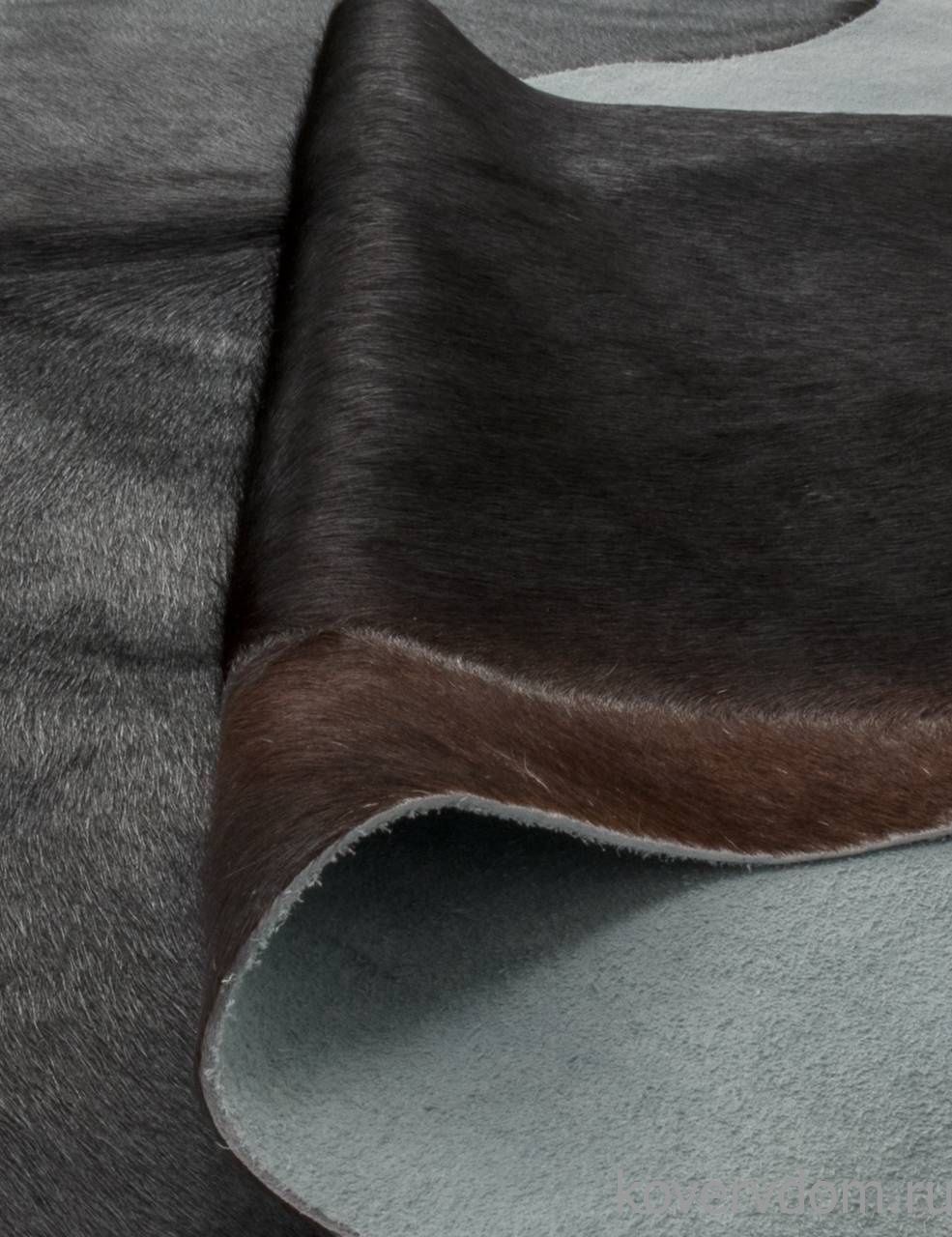 Ковер из натуральной коровьей шкуры KRS051 BLACK Ковер из натуральной коровьей шкуры KRS051 BLACK